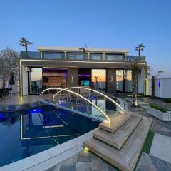 Sueño Luxury Villa