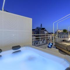 Central Sunny Loft with Plunge Pool