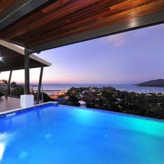 15 Kara - Luxurious Home With Million Dollar Views