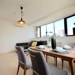 Luxes - 10 min Hiroshima Station & 2BR Up to 10p