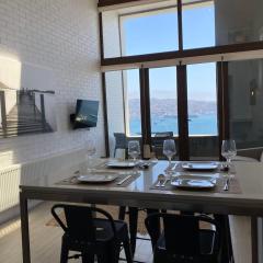 HOM I Espectacular Loft Preciosa Vista al Mar Valparaiso 1713