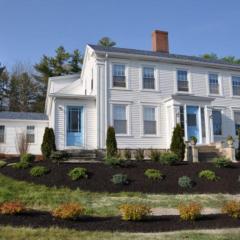 2 River Road Inn Cottages