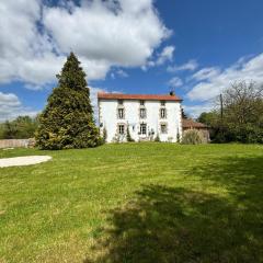 Entire villa only 35 minutes from Puy du Fou