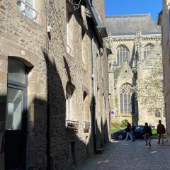 Appartement entier centre historique DINAN