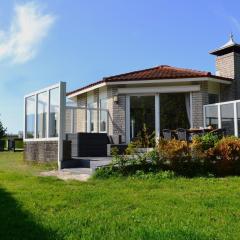 Nice house on the golf course with sauna