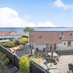 Amazing Home In Gråsten With House Sea View