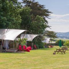 Safari Tent 3 At Tapnell Farm