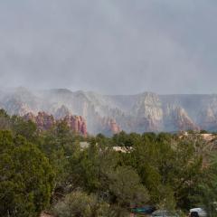 Mountain Shadows Retreat Upper Unit