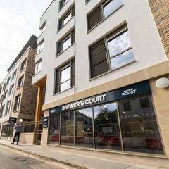 For Students Only Stylish Studio Accommodations with Kitchen at Brewer's Court in Edinburgh