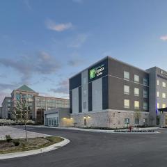 Holiday Inn Express & Suites Chicago Schaumburg, an IHG Hotel