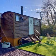 Shepherds Hut, Conwy Valley