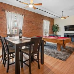 Top Floor Loft In Downtown Indianapolis!!!