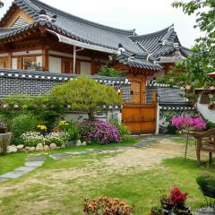 Hanok Madang