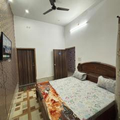 Balaji homestay Mathura in Vrindavan