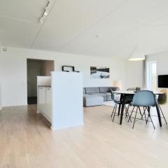 Large 2-bed in Odense Harbour