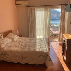 Seaview Saranda Apartment