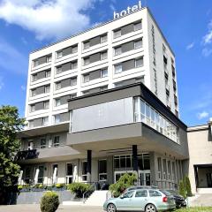 Hotel Karpatia