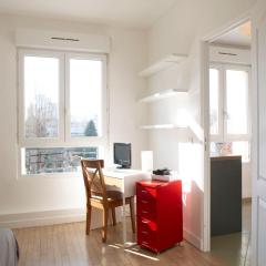 Perfect apartment near La Défense full of light !