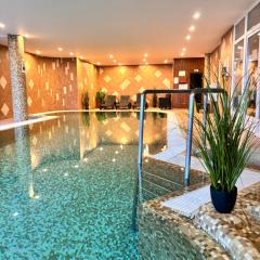 Phoenix Spa Apartman House