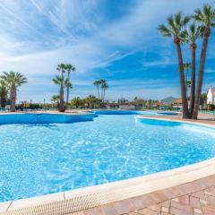 Golden Seaside Villa - Acesso Praia e Piscina Incluído