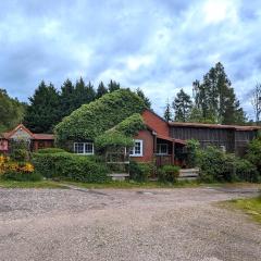 The Steading Highland Glen Lodge