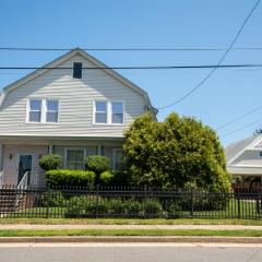 Spacious Home In A Quiet Neighborhood