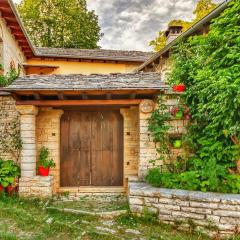 Archontiko Rapti Stone Traditional House