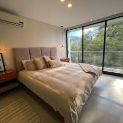 Luxurious stay at modern apartment (Equipetrol)