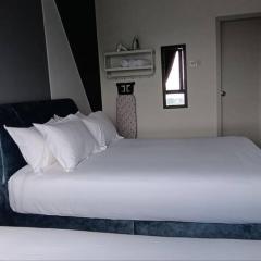 The Horizon Ipoh L18 by Grab A Stay