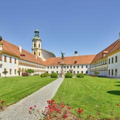 Augustiner-Chorherrenstift Reichersberg