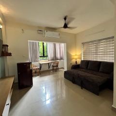 1 BHK Fully Furnished - Soorya Madhavam Apartments - Flat No - C2 - Guruvayur, - 150m to North Nada - Family only