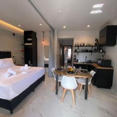 Melina's Urban Luxury Apt in Chania centre