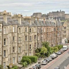 Large 5 Bedroom flat in Marchmont Edinburgh