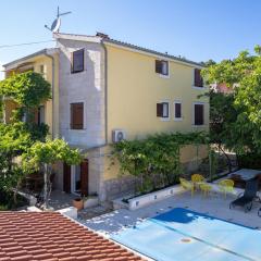 Apartments with a swimming pool Stari Grad, Hvar - 22986