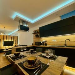 Luxury Central Baba Apartment