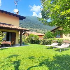 Holiday Home with lovely garden, Tremezzina