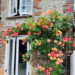 Beautiful 18th century cottage in Arundel