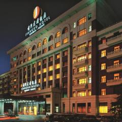 Jianguo Qianmen Hotel