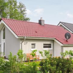 Awesome Home In Krems Ii-Warderbrück With Sauna