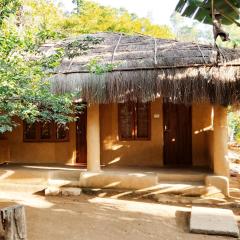 Cosmic Mud House Kanthalloor