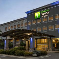 Holiday Inn Express & Suites Colorado Springs Central, an IHG Hotel