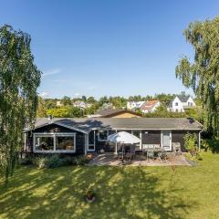 Awesome Home In Bogø By With House Sea View