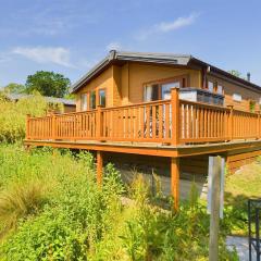 Poppy An Immaculate Lake side Lodge the Perfect Retreat, Sleeps 4