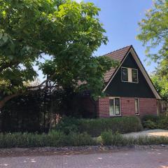 Geräumiges Ferienhaus mitten im Wald