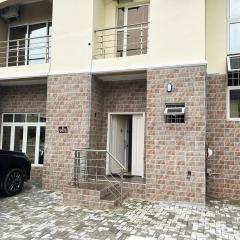 Ayinde Homes