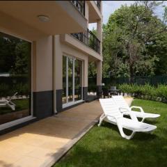 Garden Apartment Fichoza 1 - 80 m from the see