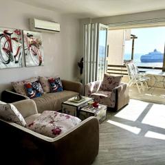 Luxury Diva Sea View Apartment, Bougainville Bay