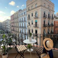 El Faro Apartaments Suites - Plaça de la Font