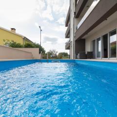 Modern luxury apartment Karla with pool, near the beach - by Tourist Agency Leut