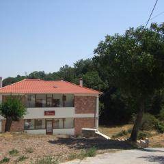 Bistola Guesthouse